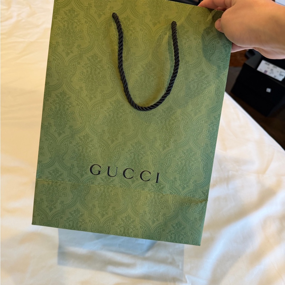 Gucci Gift Bag - Picture 3 of 9